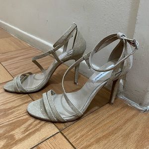 Saks fifth avenue gold sparkle sandals